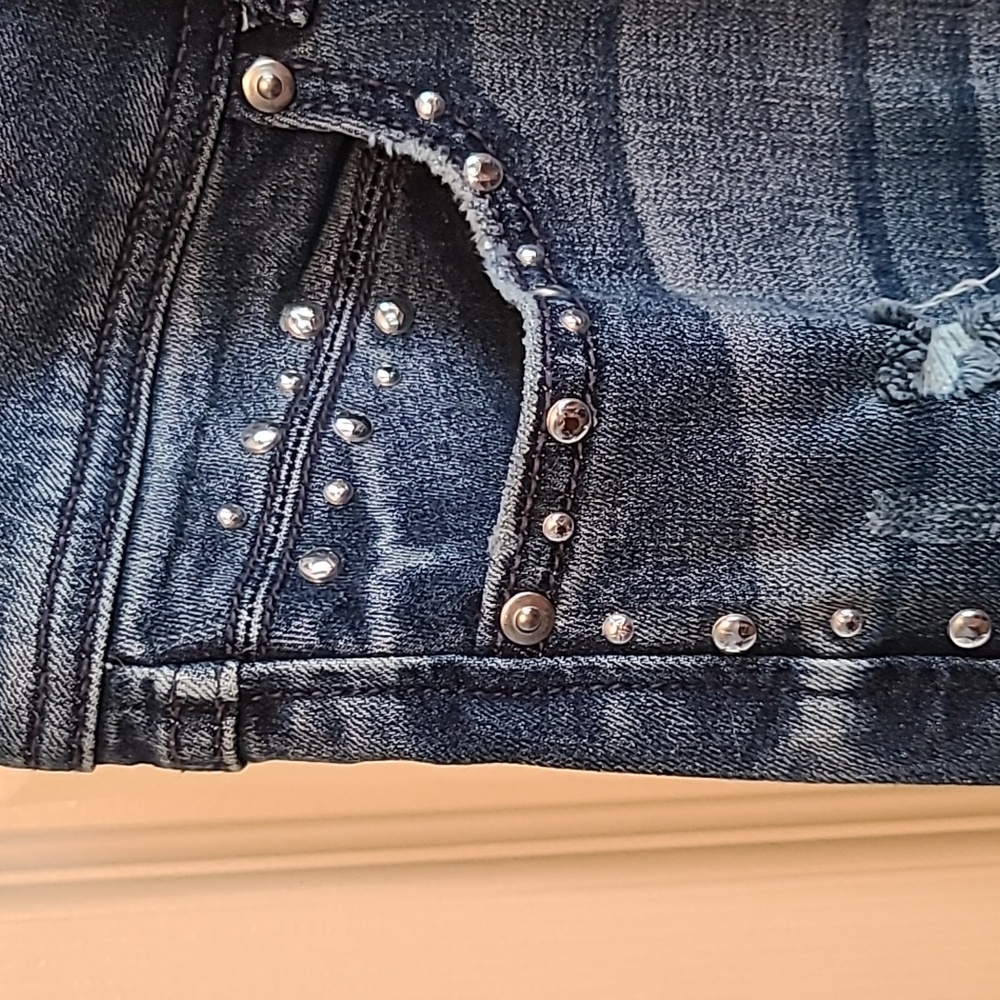 INC distressed jeans with stud detail size 8 - Picture 4 of 5